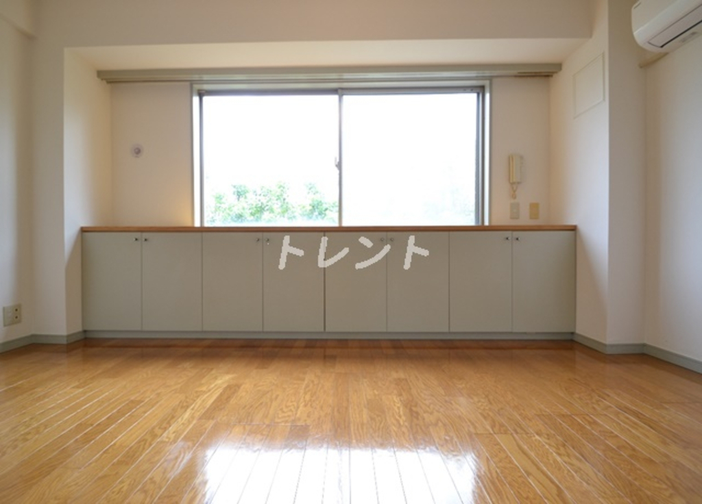 パークイースト代々木-204