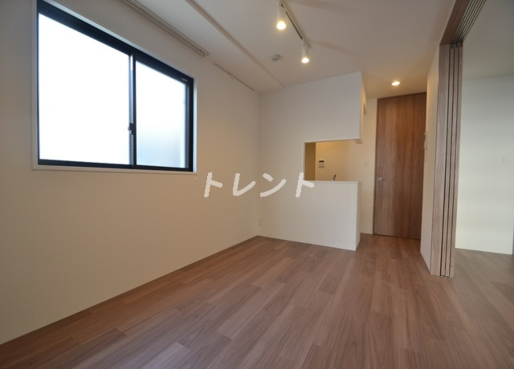 ラクラス四谷三丁目-104