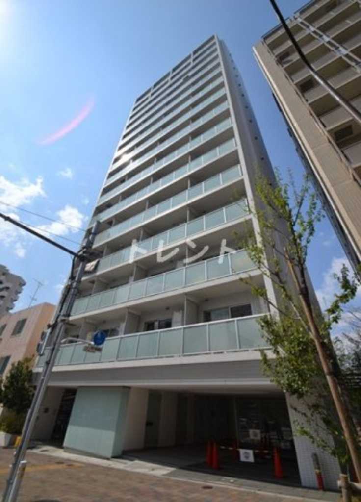 コンフォリア西新宿-302