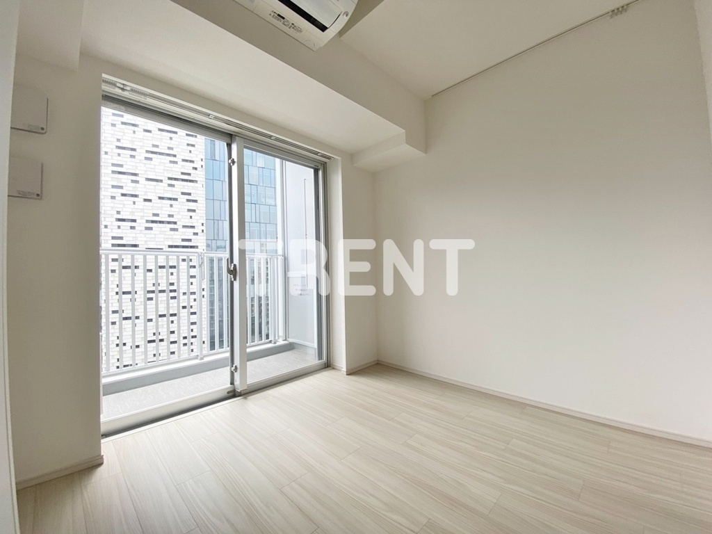 コンフォリア東新宿-811