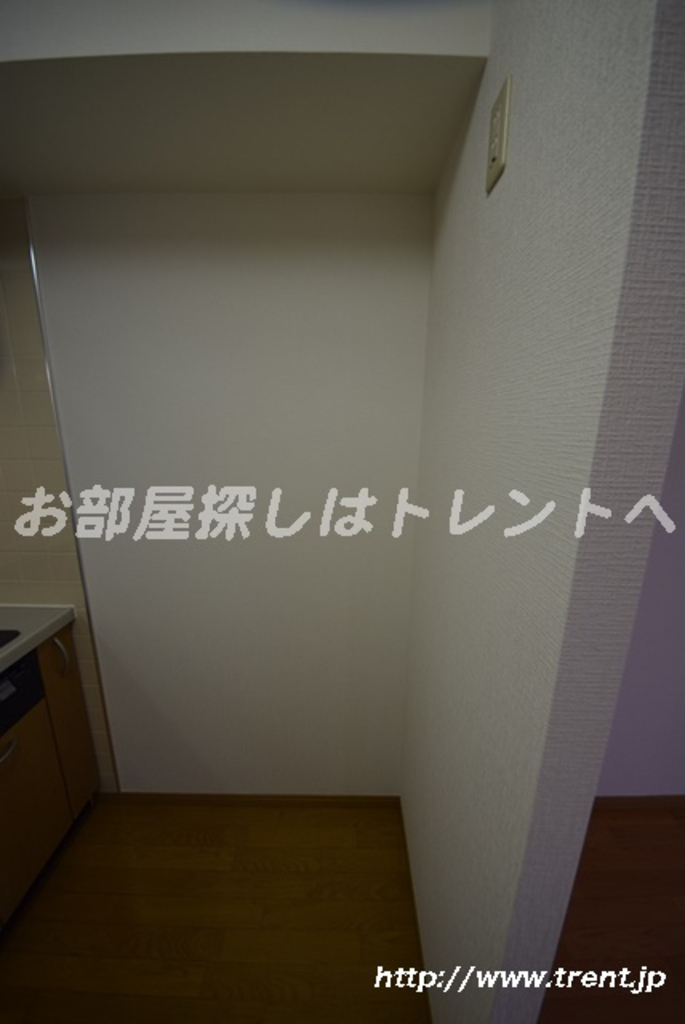 グリーンコート-202