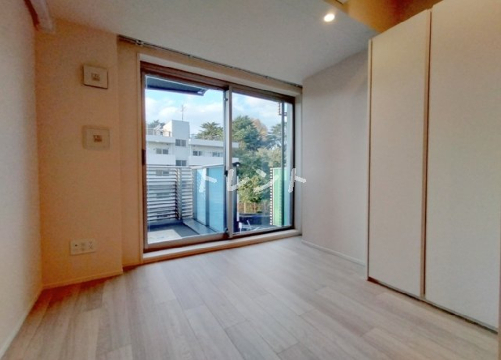 ブリリアイスト千駄ヶ谷-811