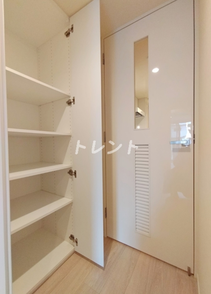 ブリリアイスト千駄ヶ谷-811