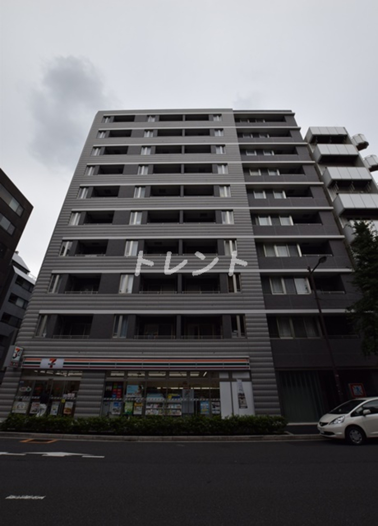 セレニティー神田-303