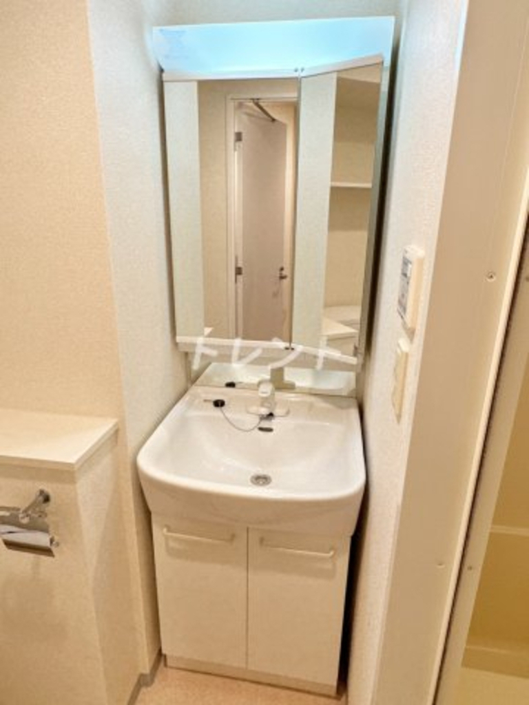 パークキューブ四谷三丁目-1002