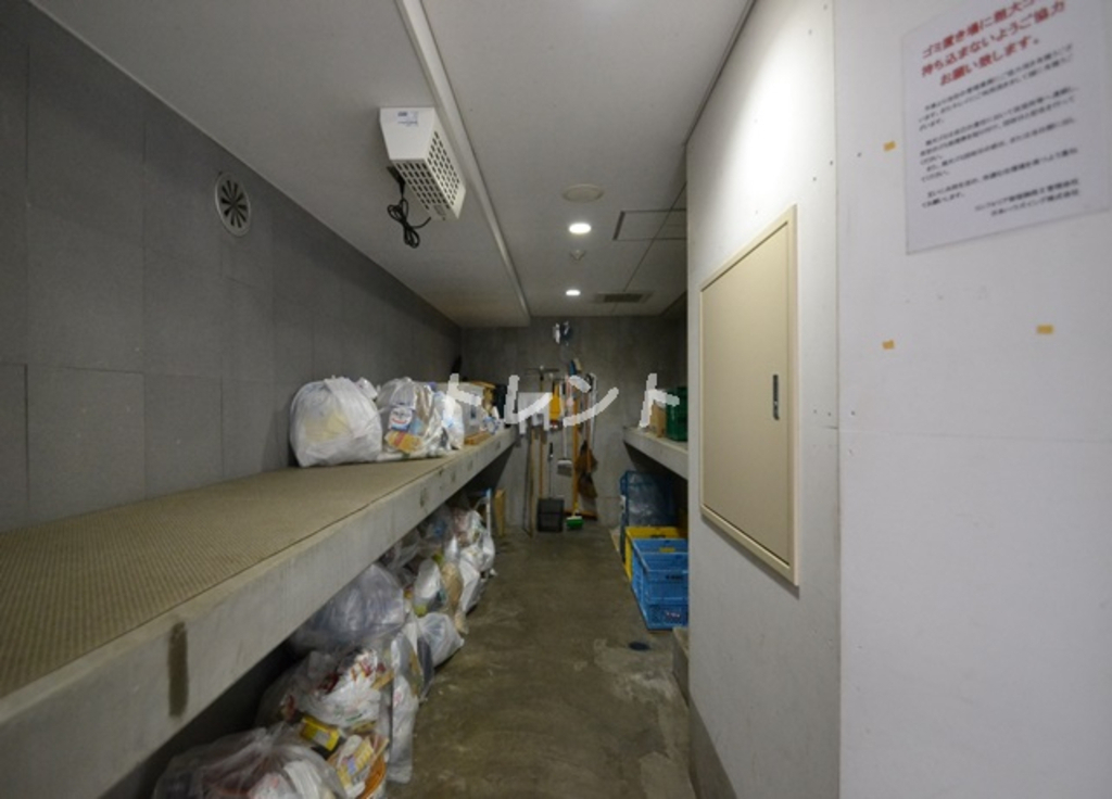 コンフォリア新宿御苑Ⅱ-1003