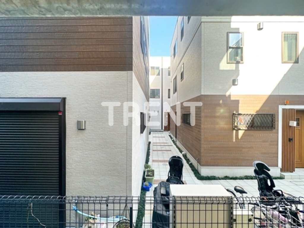 コージーコート四谷坂町-202