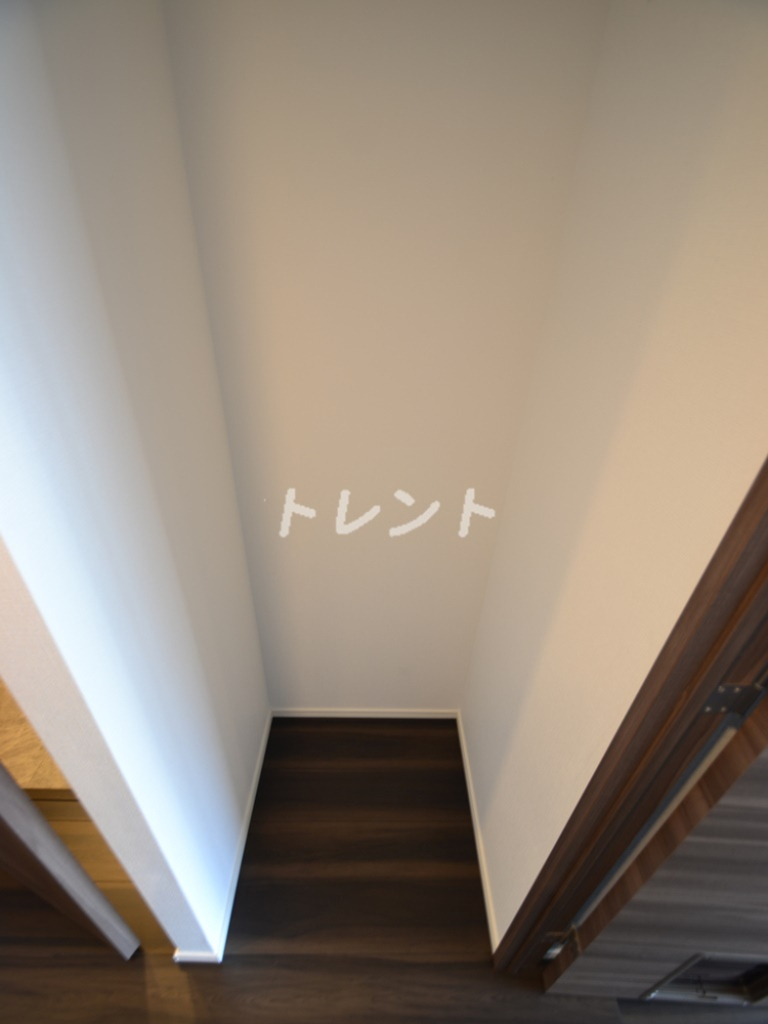 プレールドゥーク中野南台-302
