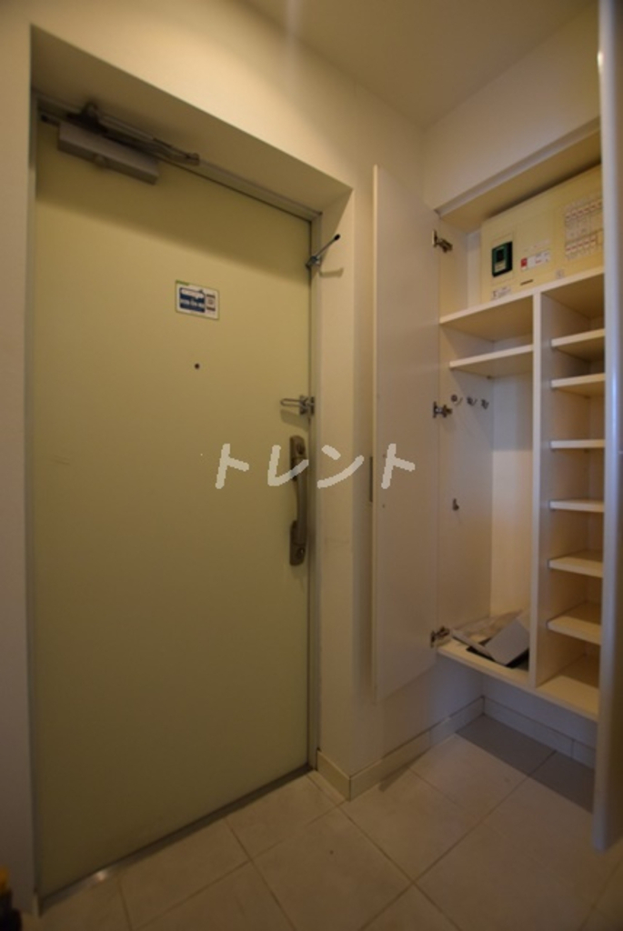 コンフォリア神田神保町-603