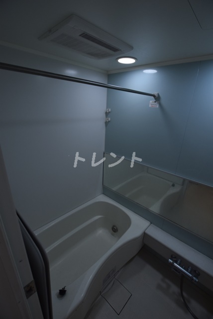 コンフォリア神田神保町-603