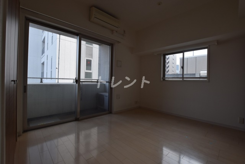 コンフォリア神田神保町-603