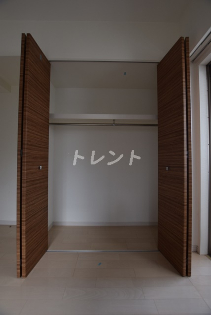 コンフォリア神田神保町-603