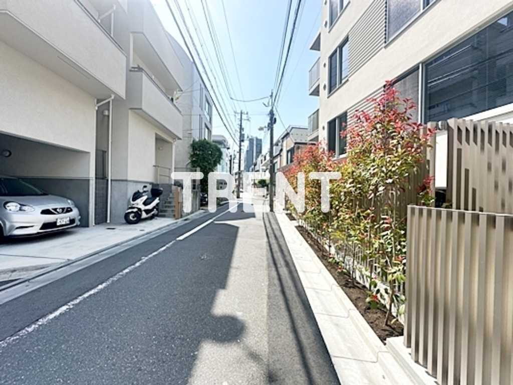 ウェルスクエア初台-502