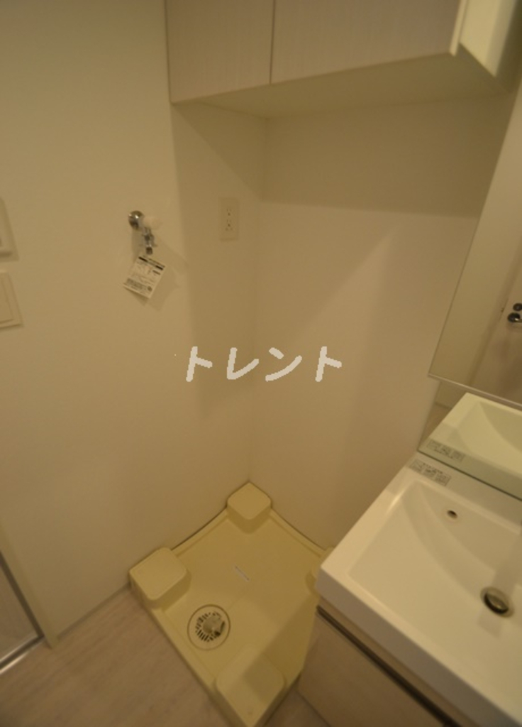 ラクラス四谷-101