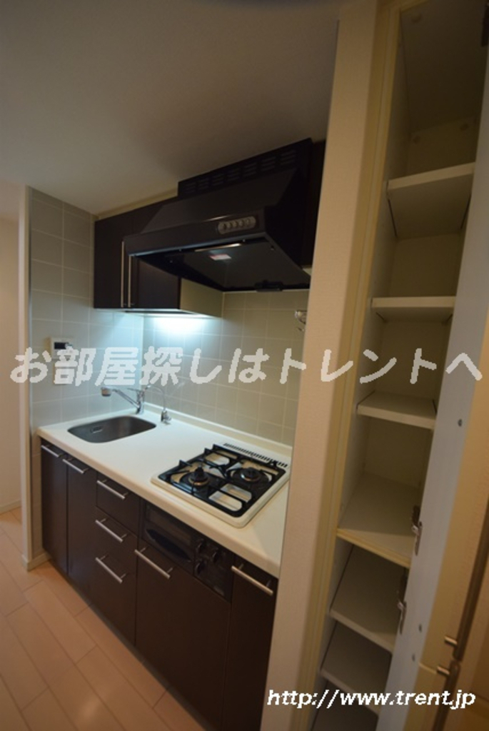 レジディア神田岩本町-303