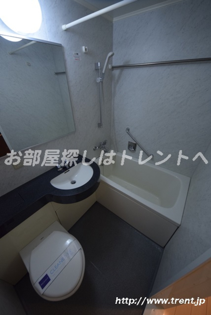 レジディア神田岩本町-303