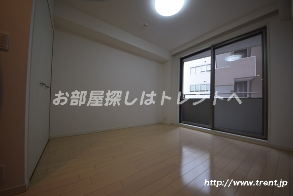 レジディア神田岩本町-303