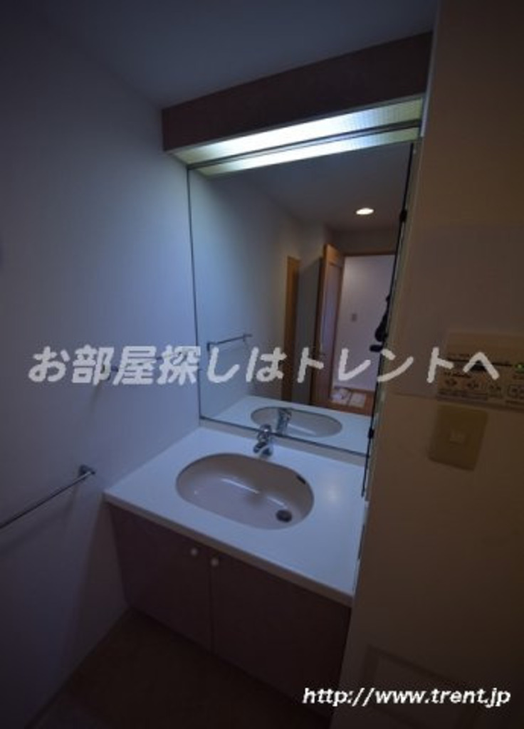フェアロージュ目白台-801