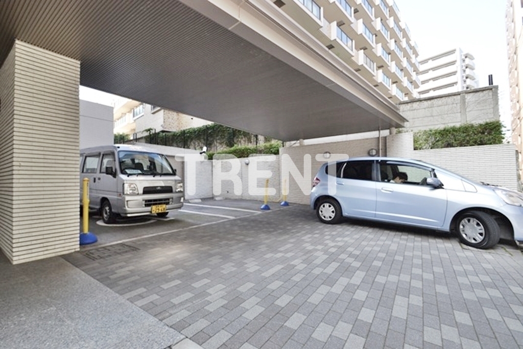 パークフラッツ市谷台町坂-205