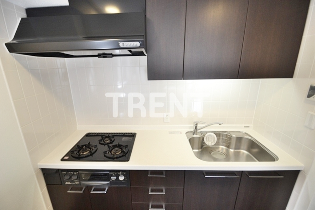 パークフラッツ市谷台町坂-205