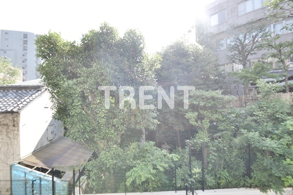 パークフラッツ市谷台町坂-205