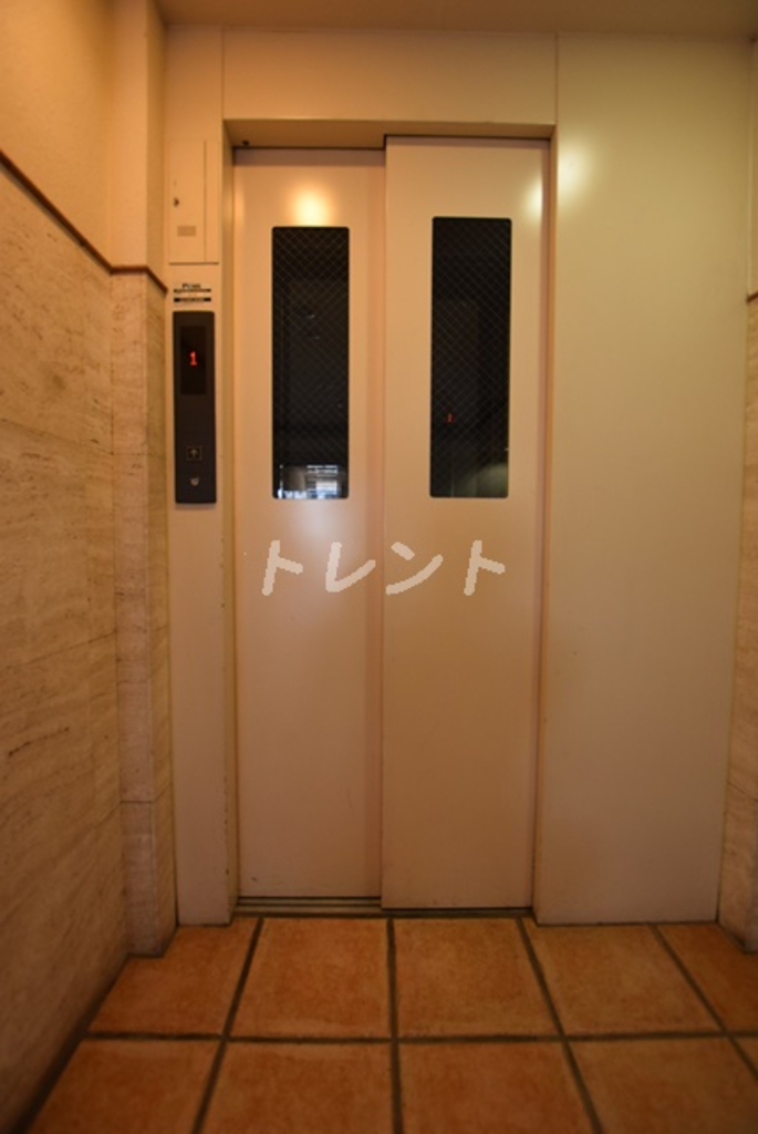 アビテ市ヶ谷五番町-703