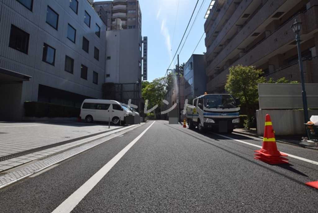 アビテ市ヶ谷五番町-703