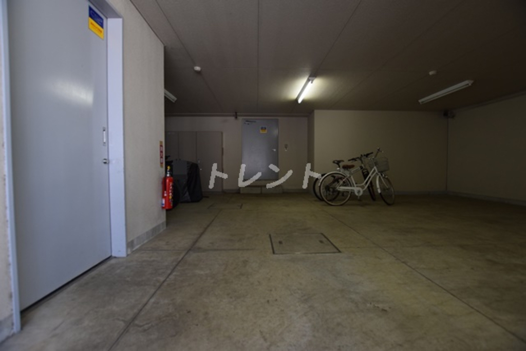 アビテ市ヶ谷五番町-703
