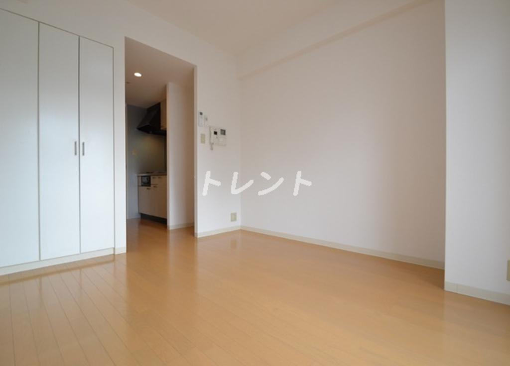 コンフォリア新宿御苑Ⅱ-302