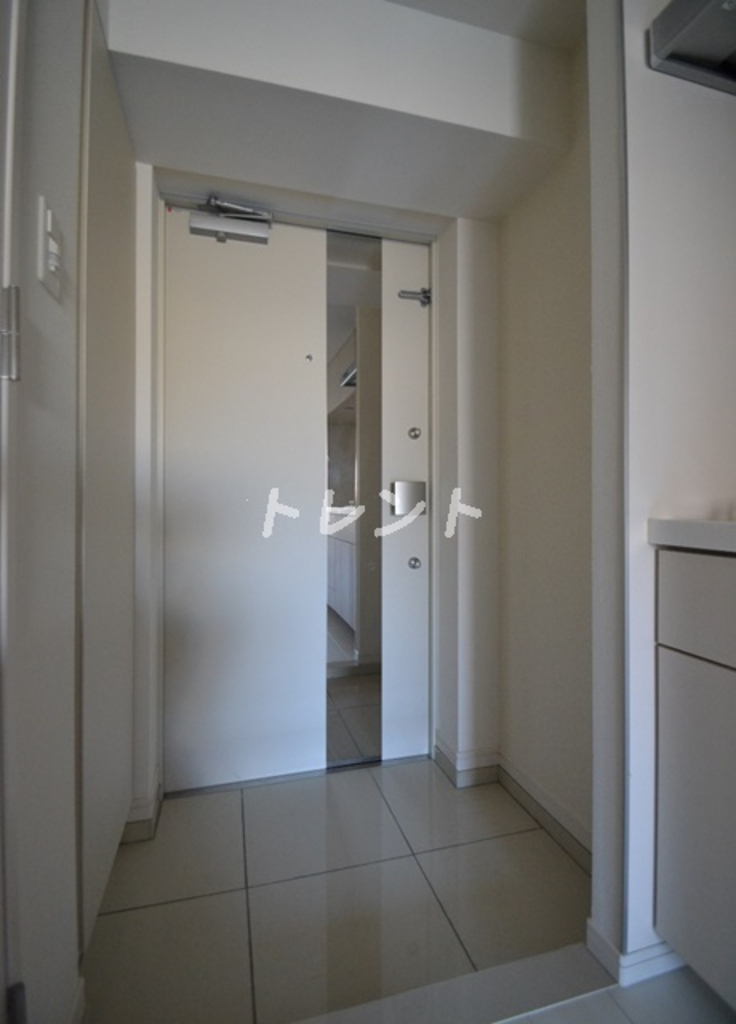 プレミアムキューブG北新宿-806