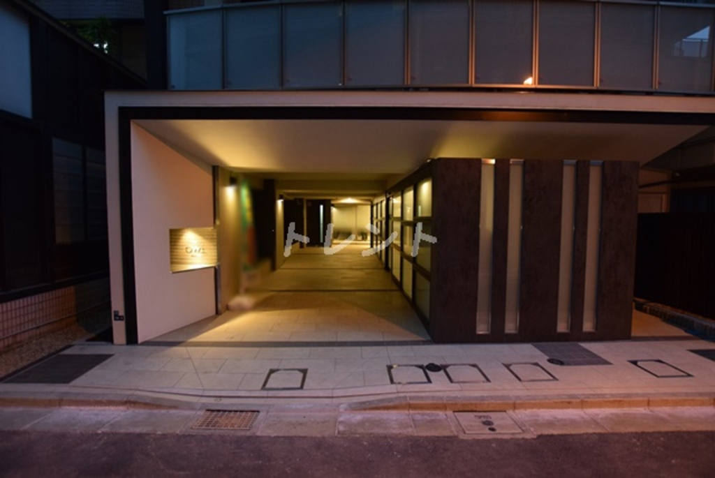 シルヴァーアウル-502