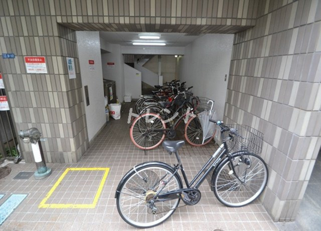 AKKレジデンス新宿-402