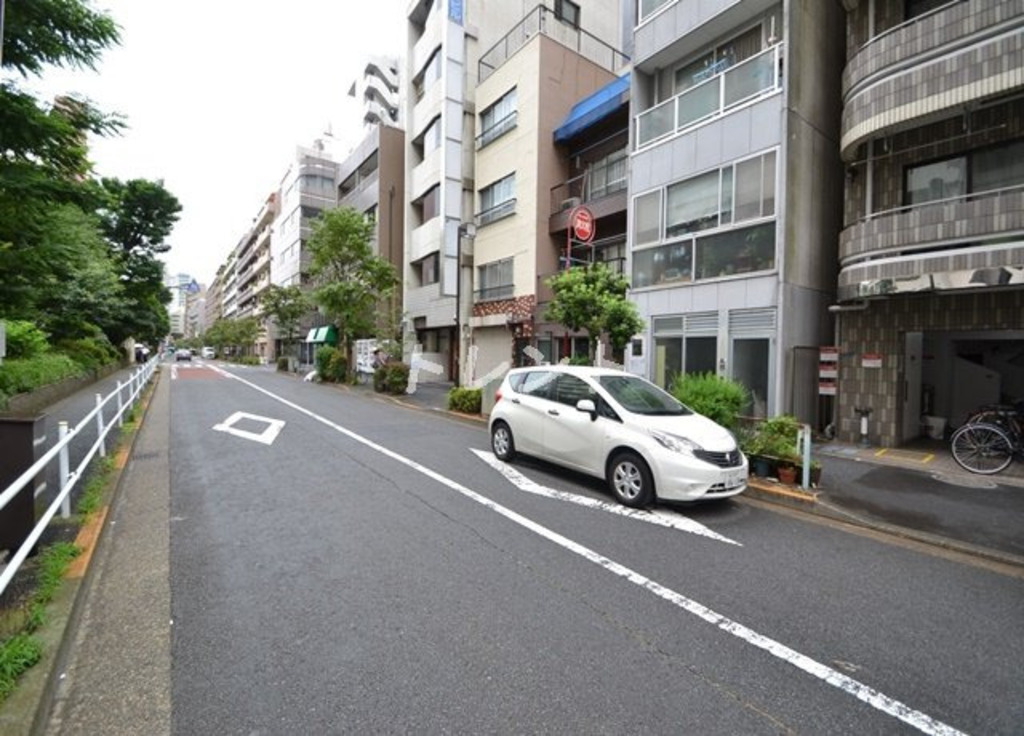 AKKレジデンス新宿-402