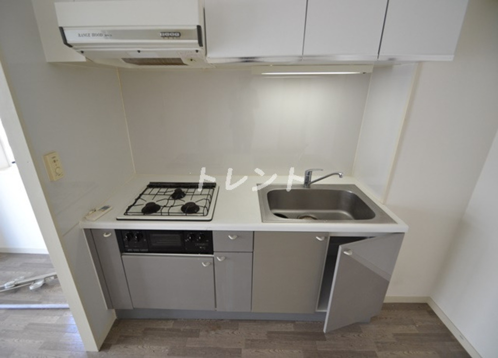 AKKレジデンス新宿-402