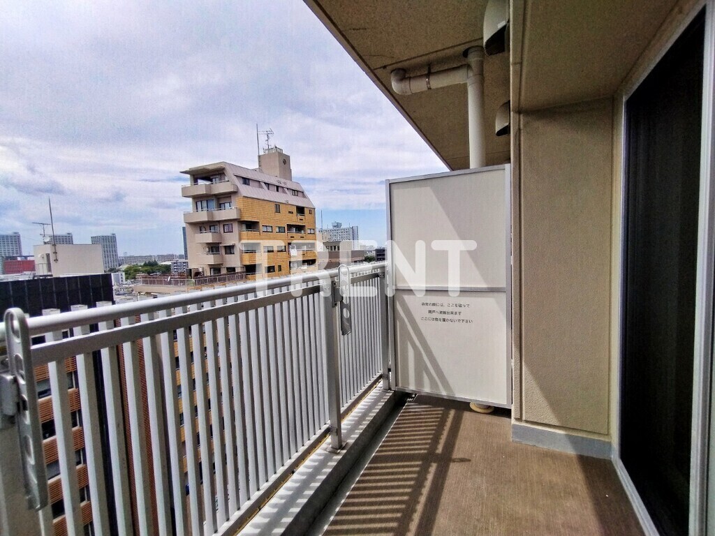 ラクアスレジデンス東新宿-1002