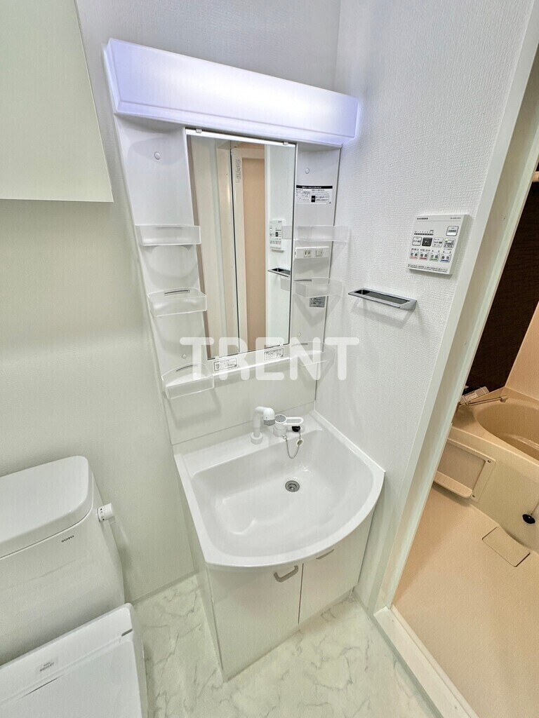プレールドゥーク方南町-107