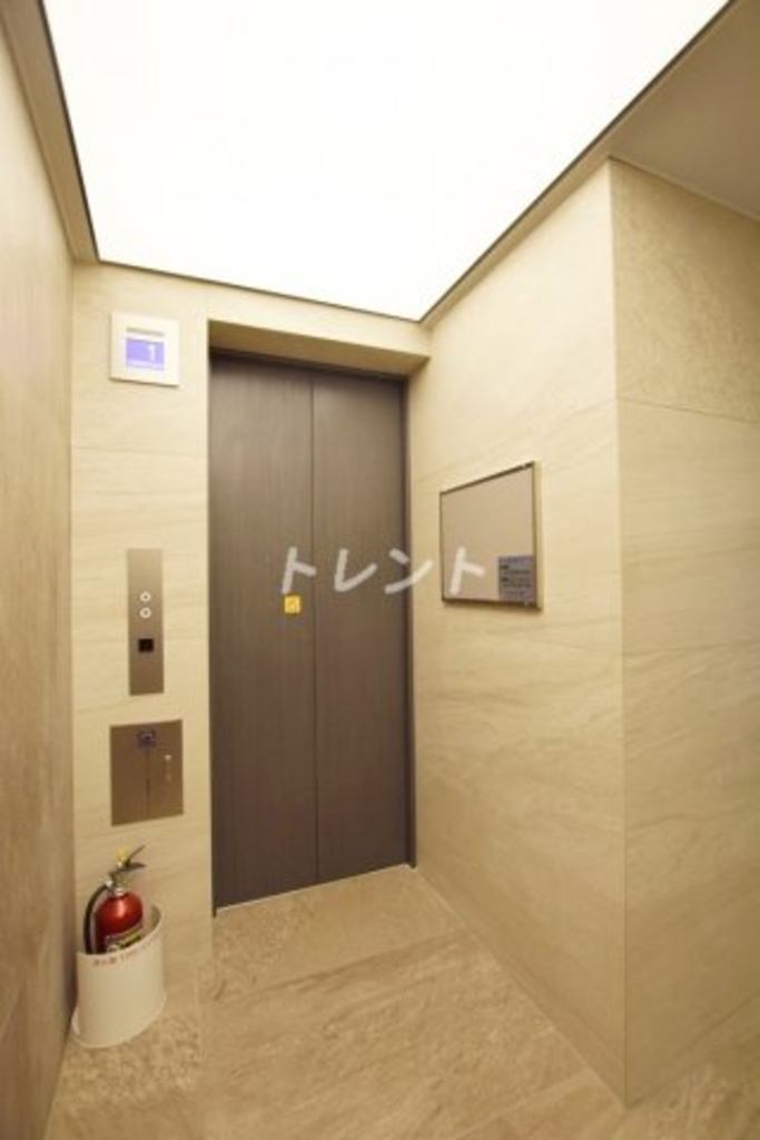パークルール神田司町ロンド-303