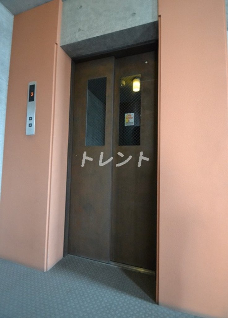 四谷アパートメント-301