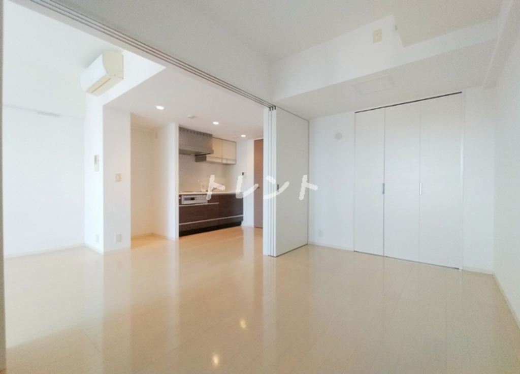 コスモリード新宿余丁町-103