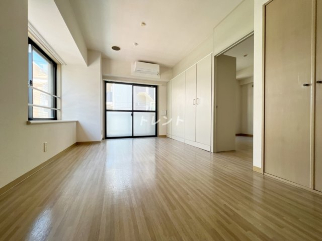 東映市ヶ谷マンション-303