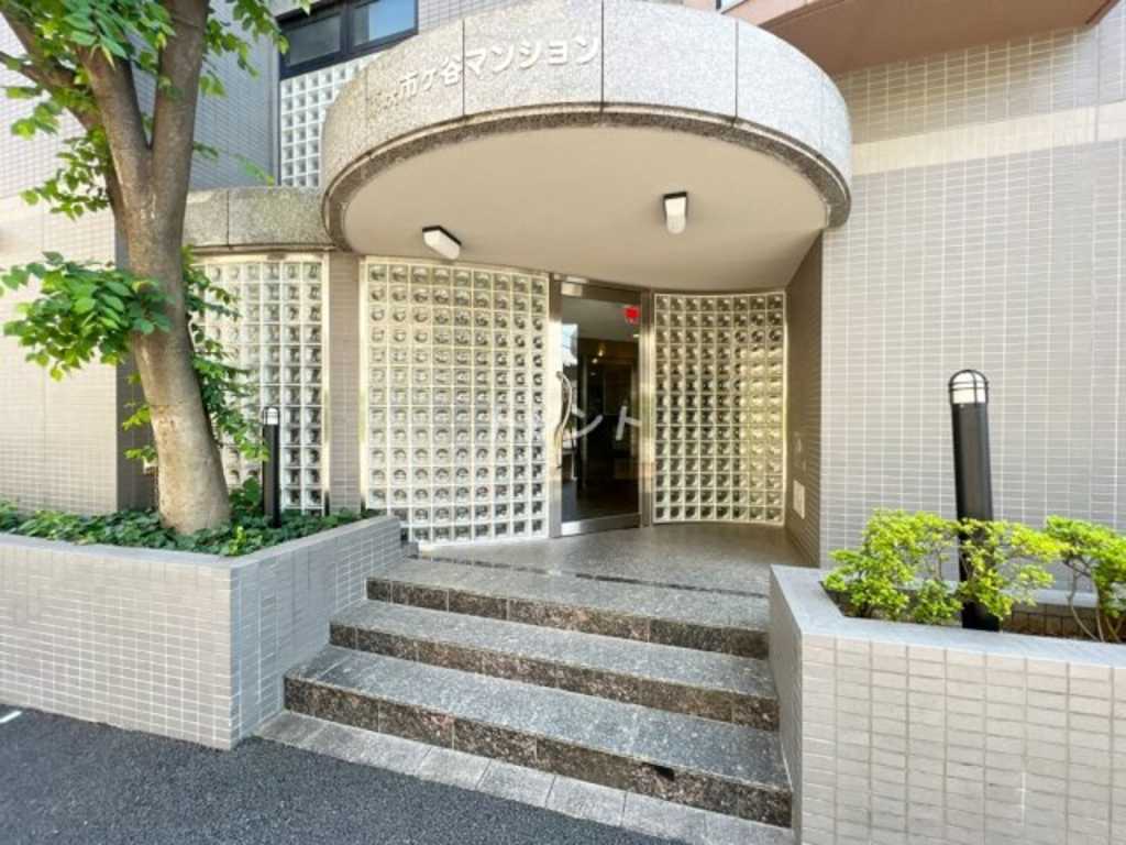 東映市ヶ谷マンション-303