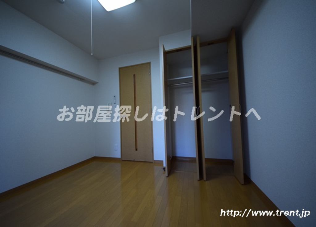 チェスターハウス本郷-402