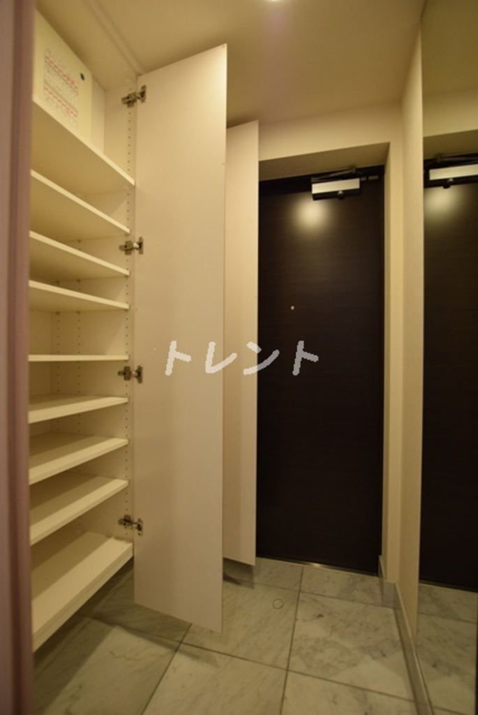レフィール千代田神保町-1001