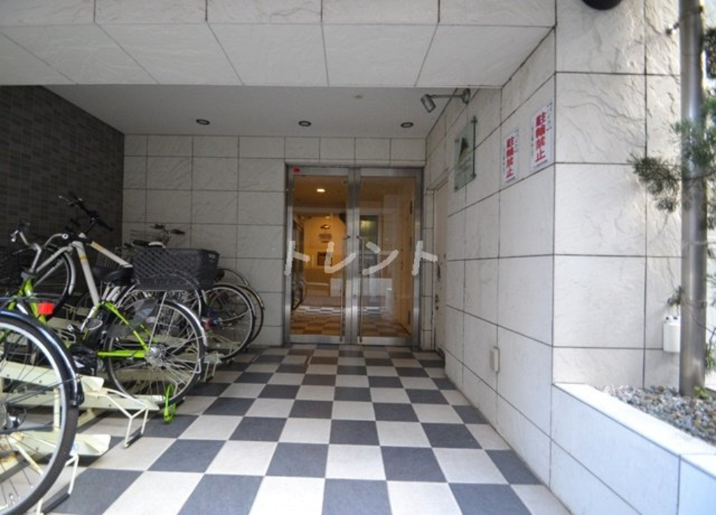 アデッソ新宿若松町-101