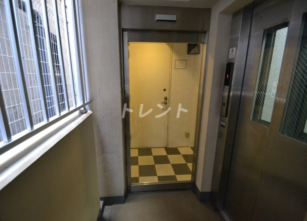 アデッソ新宿若松町-101