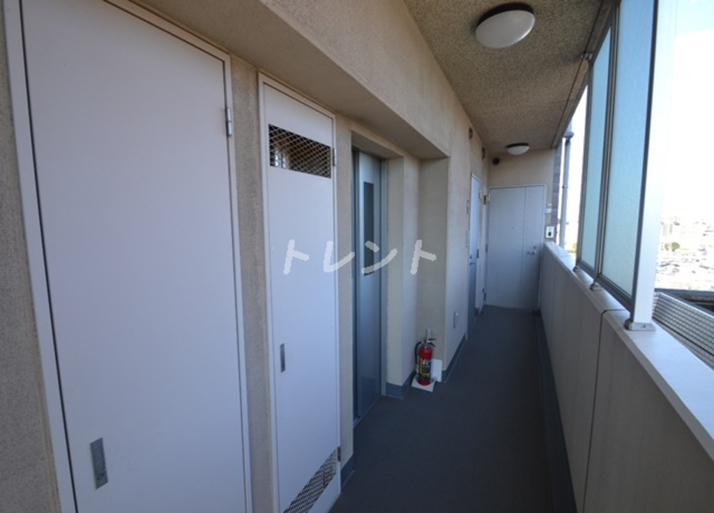 アデッソ新宿若松町-101