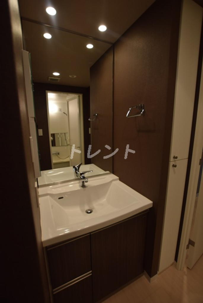 レグノグランデ一番町タワー-603