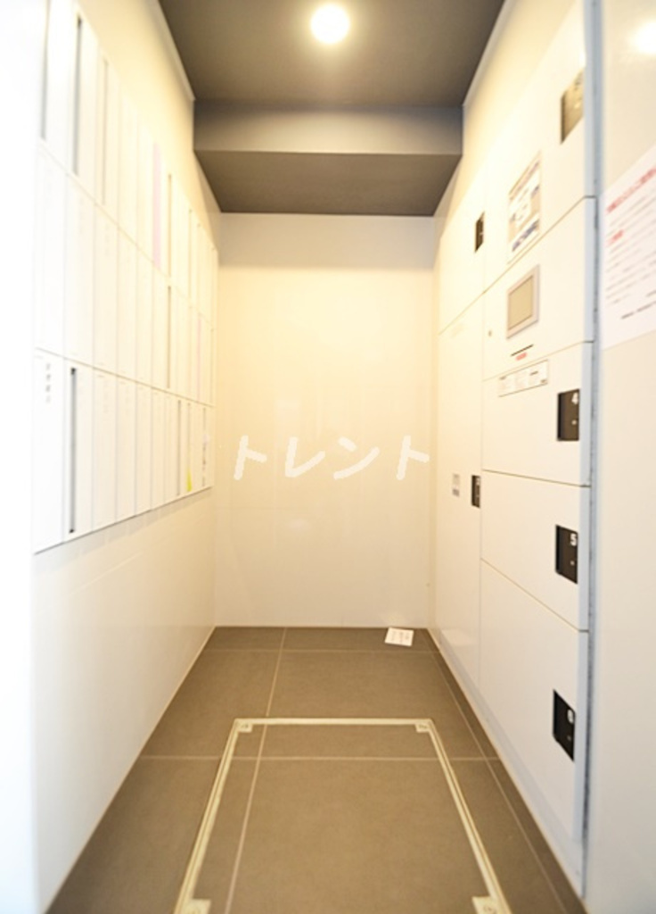 アクサス初台-303