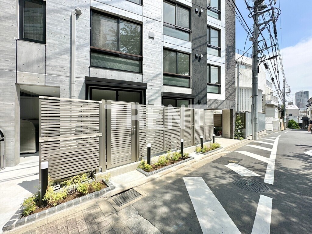 レジデンス市谷仲之町-201