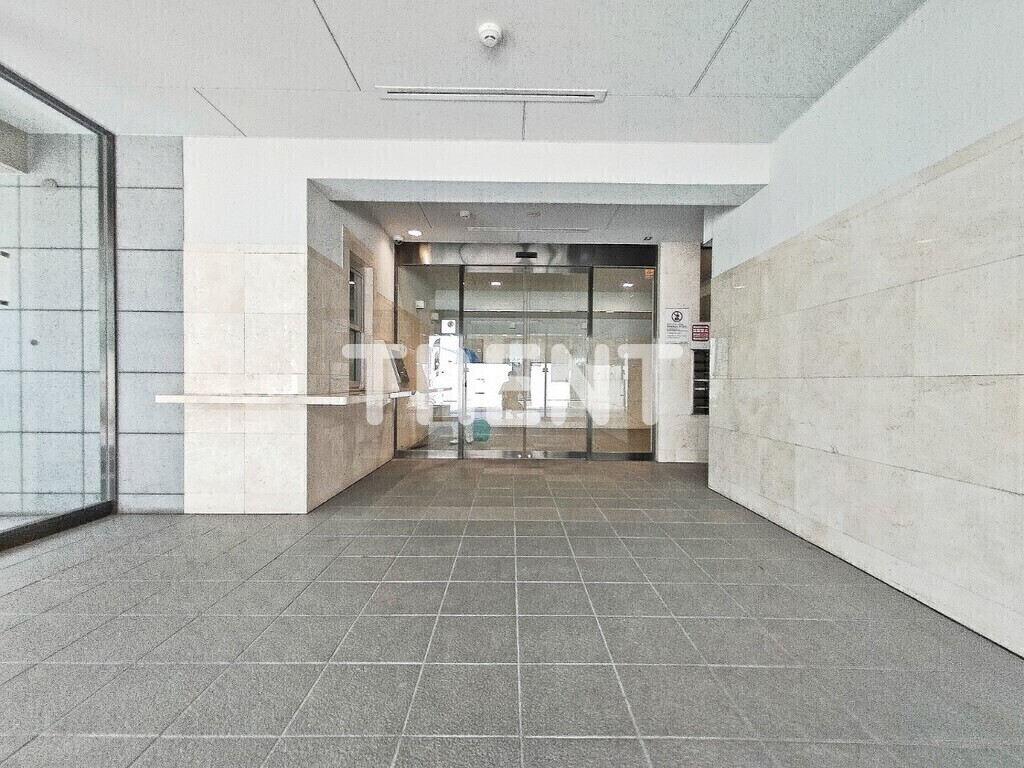 ラグジュアリーアパートメント西新宿-501